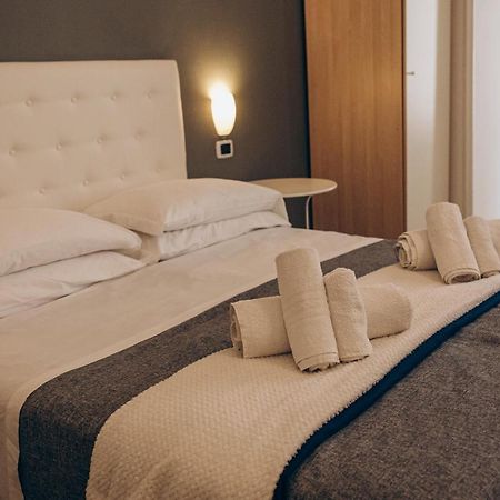 Bed And Breakfast Nonna Maria Taranto Exterior foto