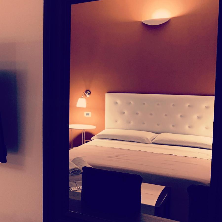 Bed And Breakfast Nonna Maria Taranto Exterior foto