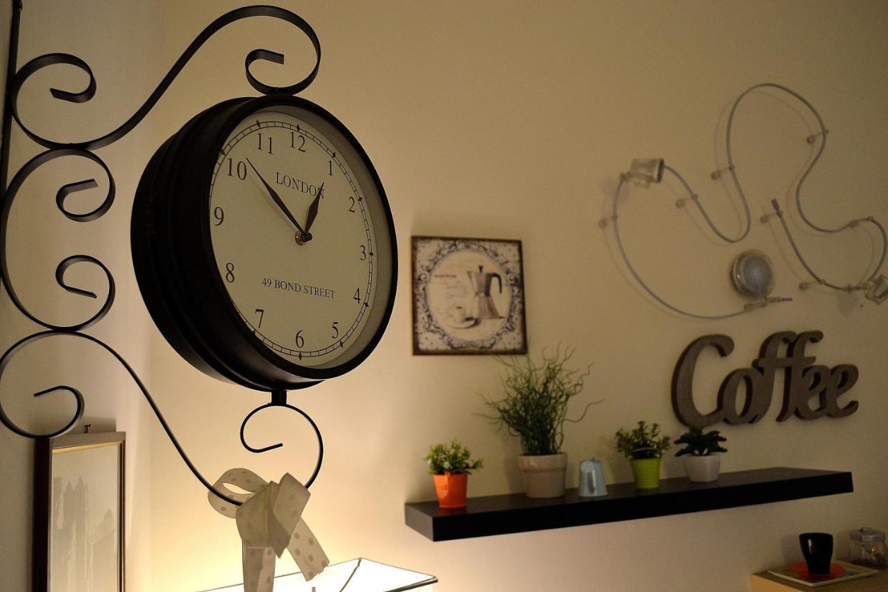 Bed And Breakfast Nonna Maria Taranto Exterior foto